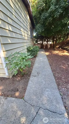5210 90th Street E Tacoma WA 98446