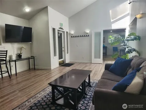 10014 NE 127th Place Kirkland WA 98034