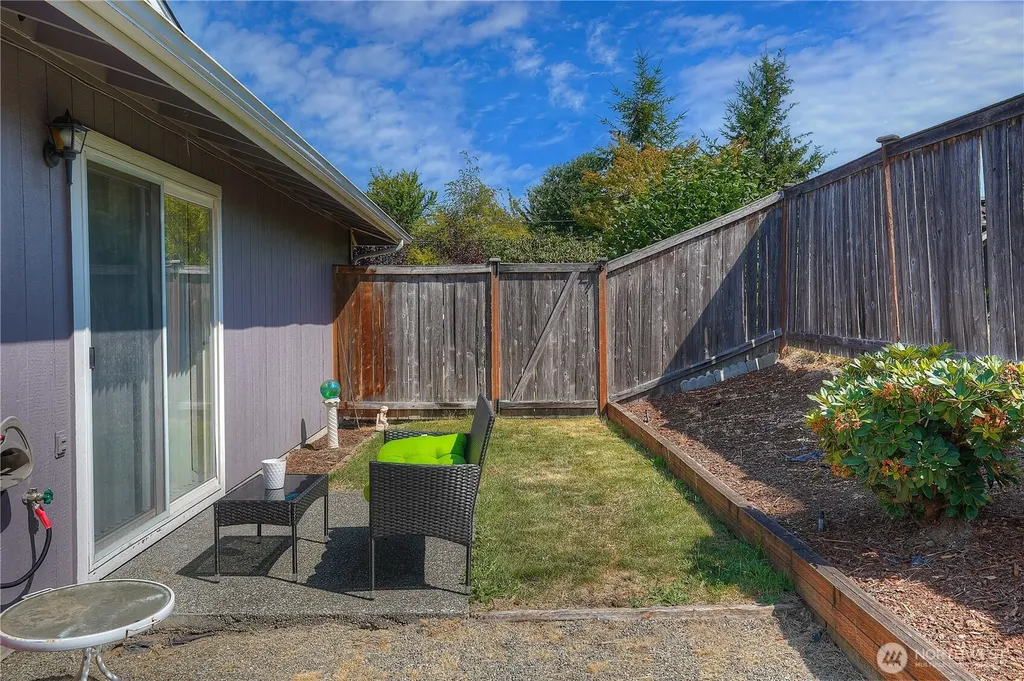 1408 103rd Street E Tacoma WA 98445