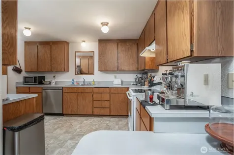 1408 103rd Street E Tacoma WA 98445