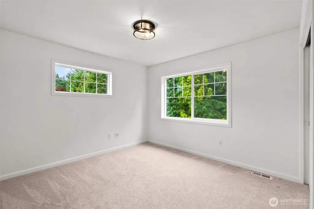 3300 Sugarloaf Street SE Olympia WA 98501