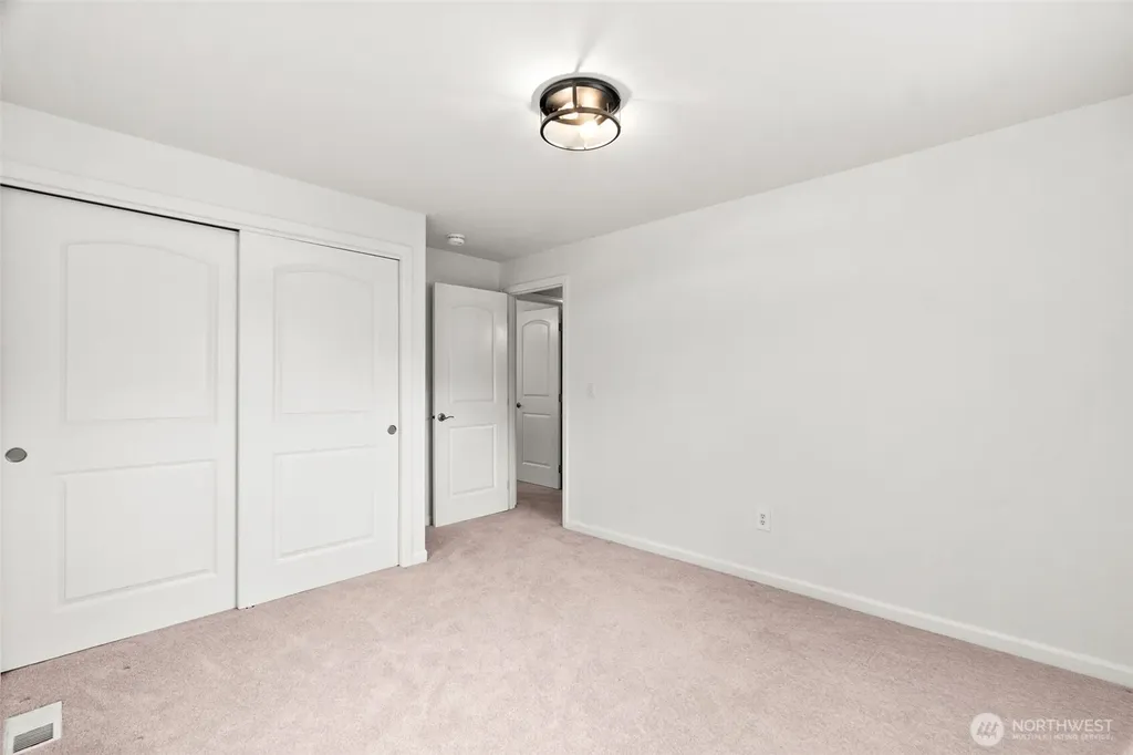 3300 Sugarloaf Street SE Olympia WA 98501