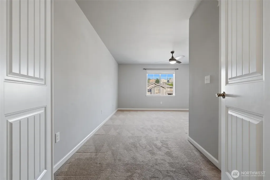 3890 Portside Drive Bremerton WA 98312