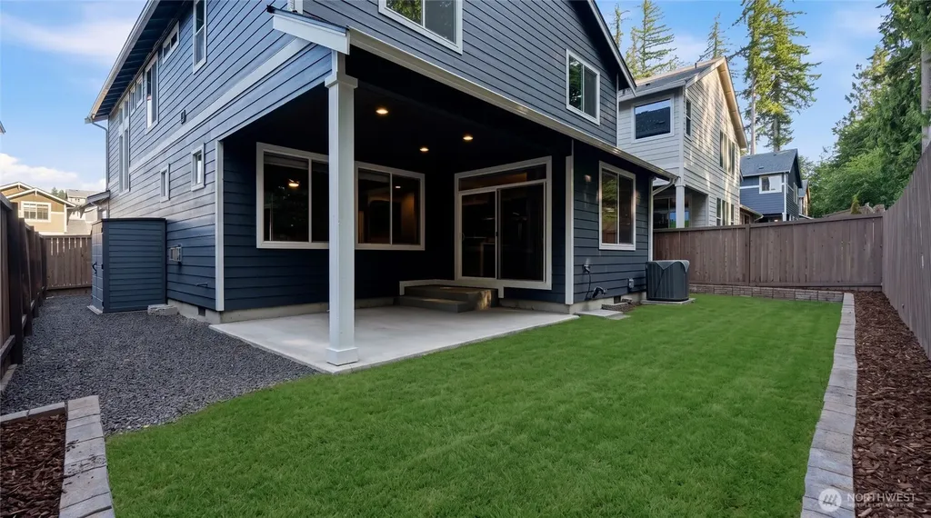 3890 Portside Drive Bremerton WA 98312