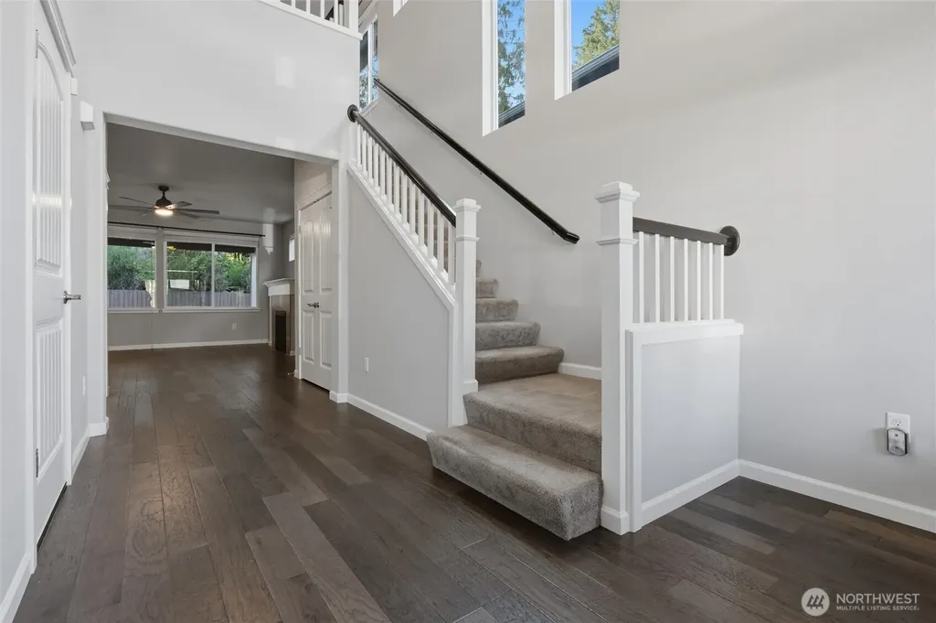 3890 Portside Drive Bremerton WA 98312