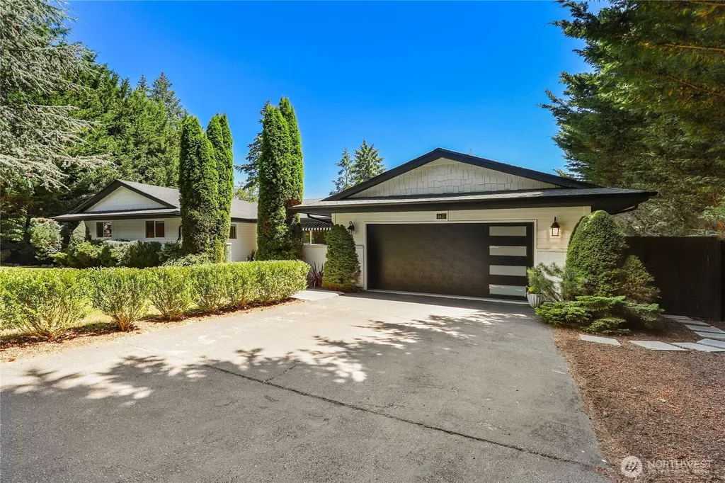 5417 99th Avenue NW Gig Harbor WA 98335