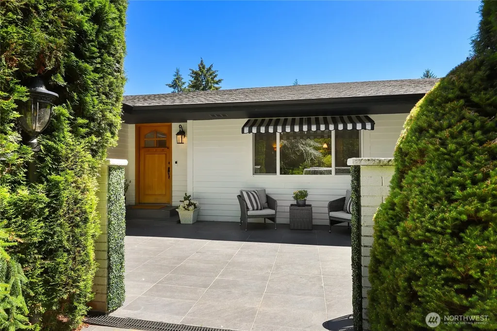 5417 99th Avenue NW Gig Harbor WA 98335