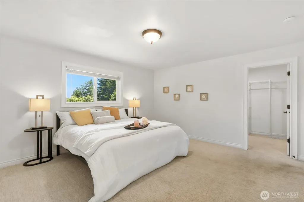 5417 99th Avenue NW Gig Harbor WA 98335