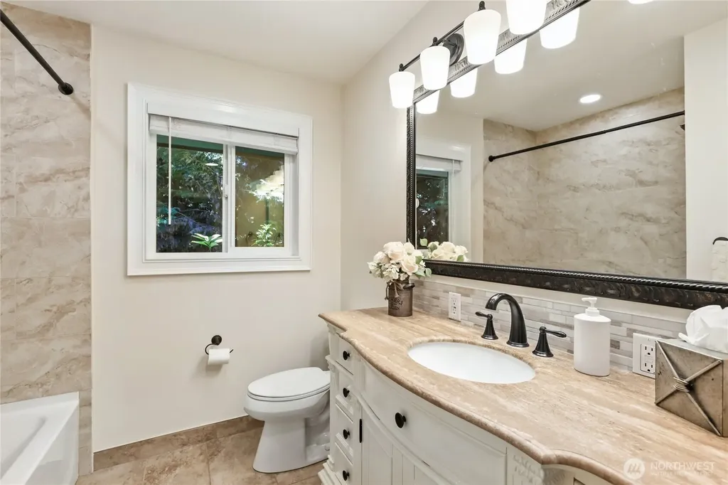 5417 99th Avenue NW Gig Harbor WA 98335