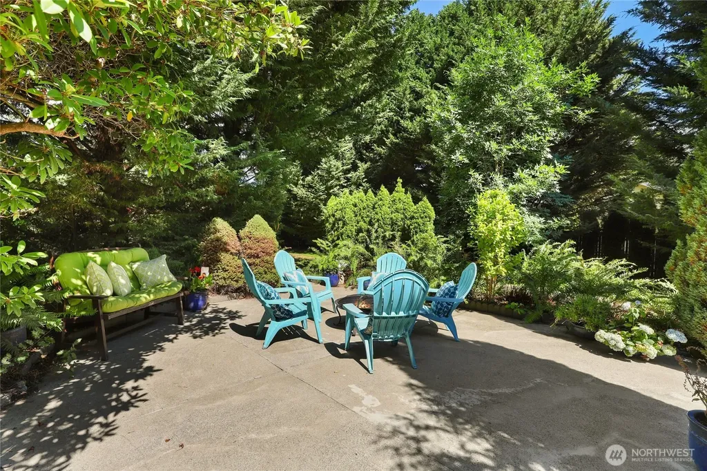 5417 99th Avenue NW Gig Harbor WA 98335