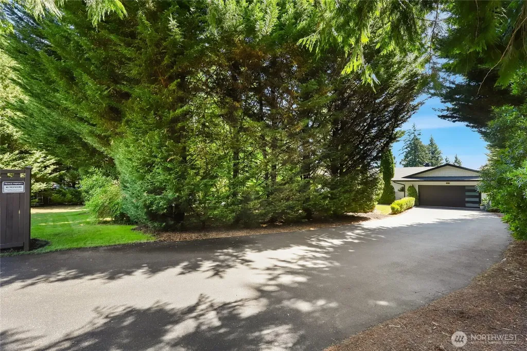 5417 99th Avenue NW Gig Harbor WA 98335