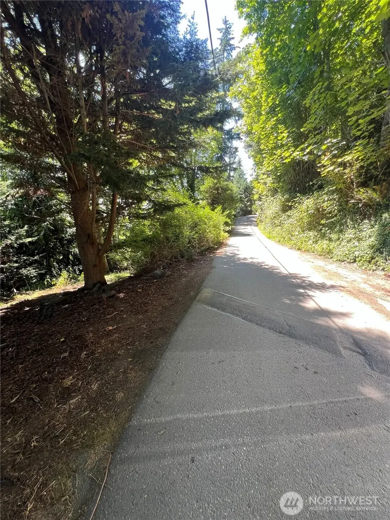 26784 Washington Boulevard Kingston WA 98346