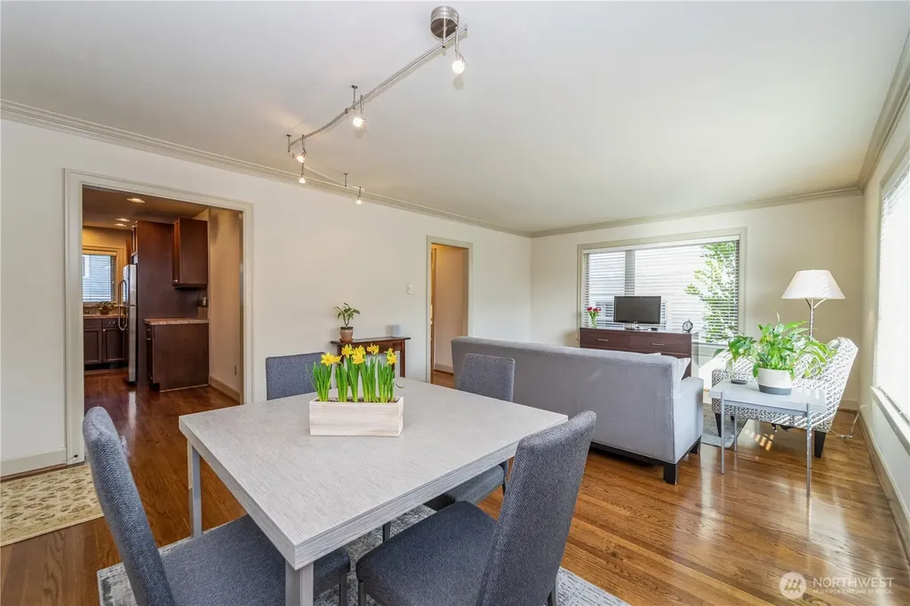 102 Galer Street Seattle WA 98109