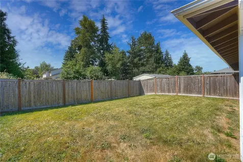 1404 103rd Street E Tacoma WA 98445