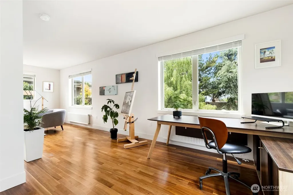 728 Boylston Avenue E Seattle WA 98102