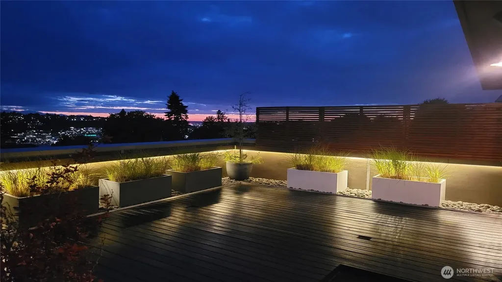 728 Boylston Avenue E Seattle WA 98102