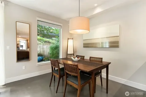 728 Boylston Avenue E Seattle WA 98102
