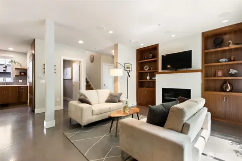 728 Boylston Avenue E Seattle WA 98102