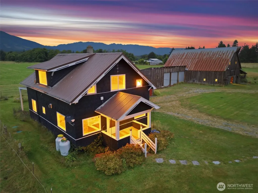 30731 Walberg Road Sedro Woolley WA 98284