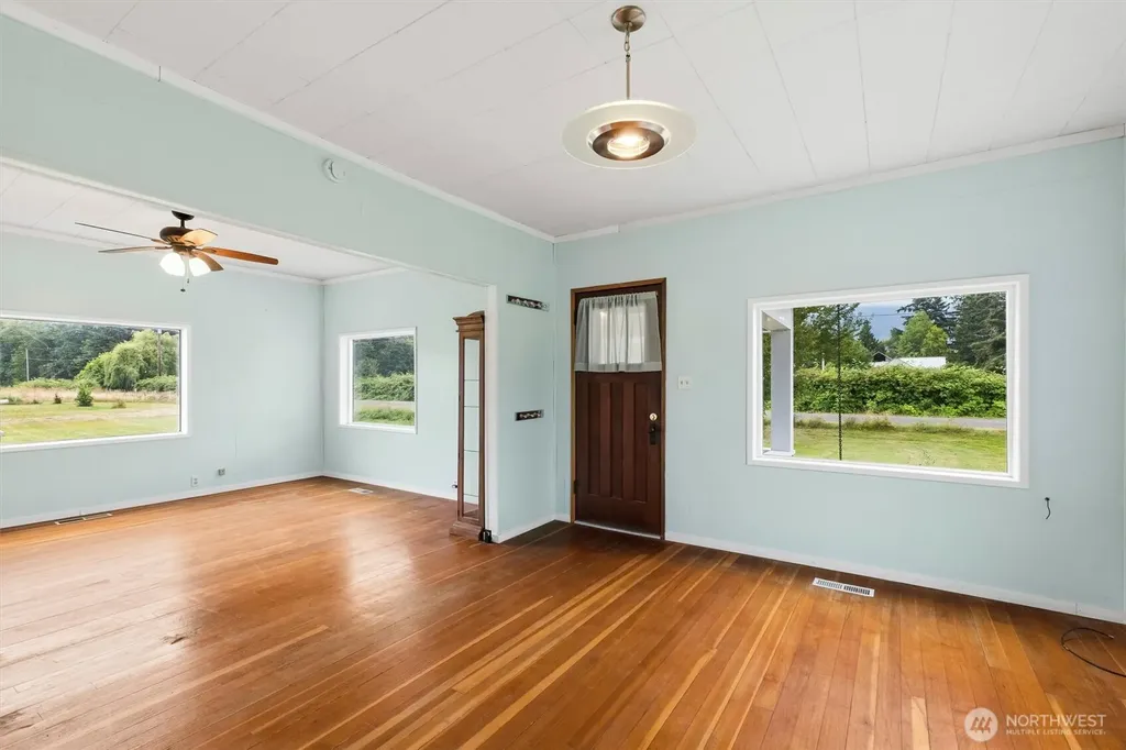 30731 Walberg Road Sedro Woolley WA 98284