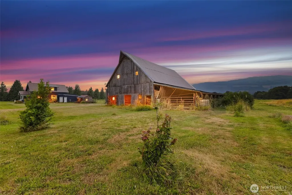 30731 Walberg Road Sedro Woolley WA 98284
