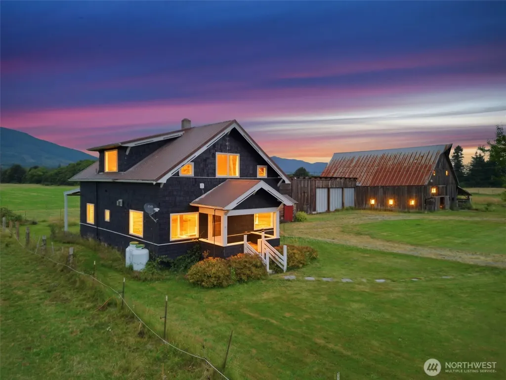 30731 Walberg Road Sedro Woolley WA 98284