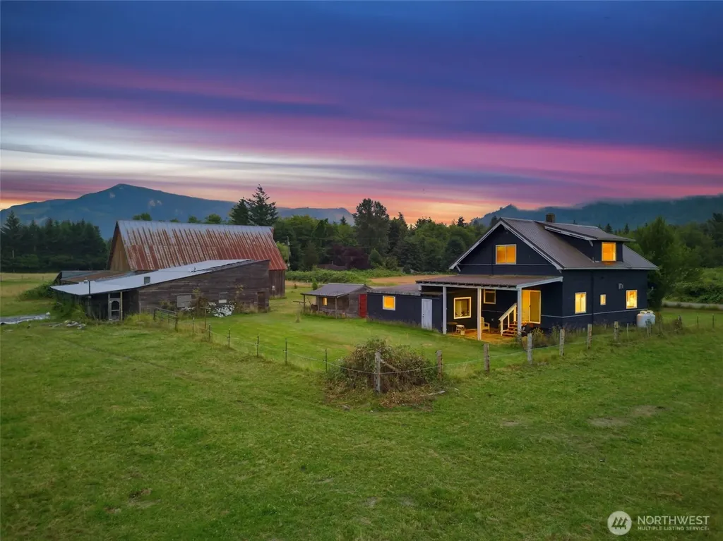 30731 Walberg Road Sedro Woolley WA 98284