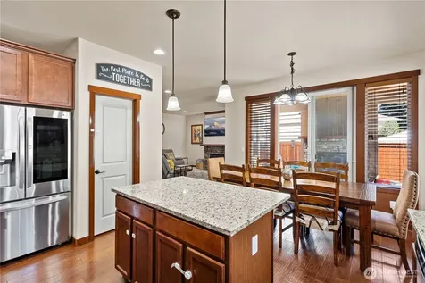 23890 SE 286th Place Maple Valley WA 98038