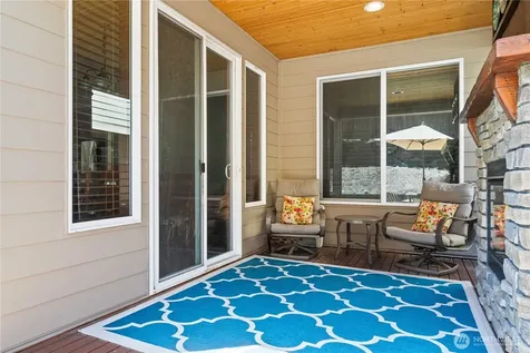 23890 SE 286th Place Maple Valley WA 98038
