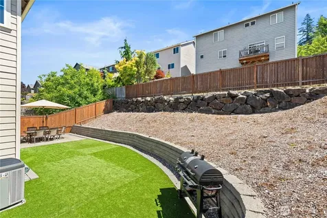 23890 SE 286th Place Maple Valley WA 98038