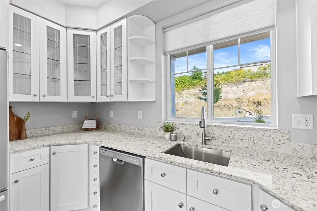 3647 Sussex Drive Bellingham WA 98226