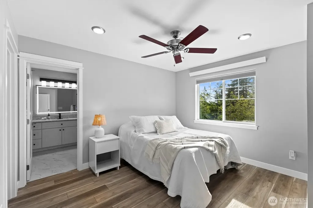 3647 Sussex Drive Bellingham WA 98226