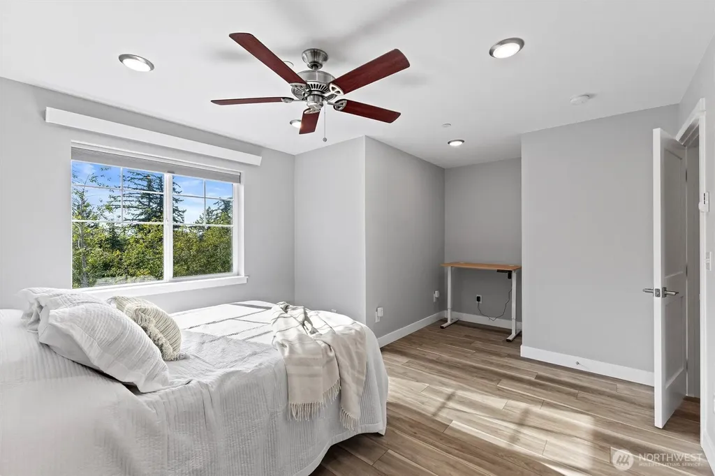 3647 Sussex Drive Bellingham WA 98226
