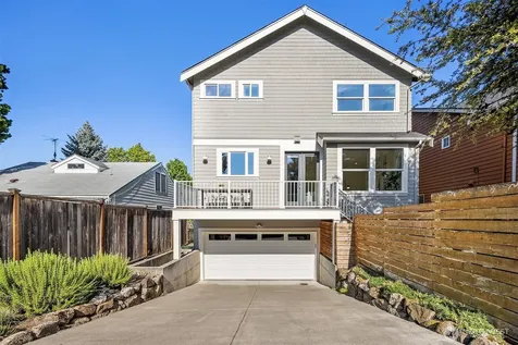 7051 34th Avenue NE Seattle WA 98115