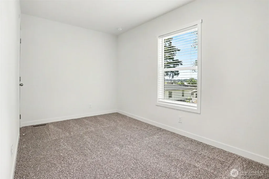 28454 168th Avenue SE Kent WA 98042