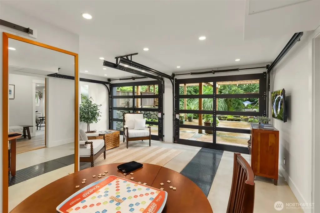 5854 Packard Lane NE Bainbridge Island WA 98110