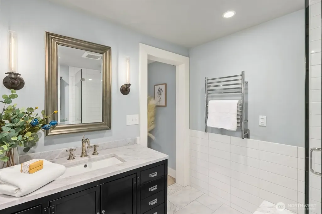 5854 Packard Lane NE Bainbridge Island WA 98110