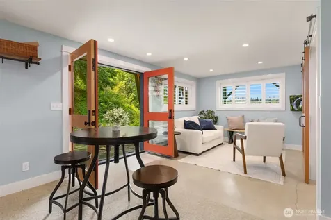 5854 Packard Lane NE Bainbridge Island WA 98110