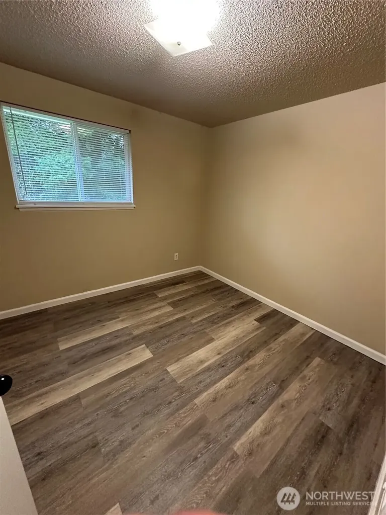 9112 336th Street S Roy WA 98580