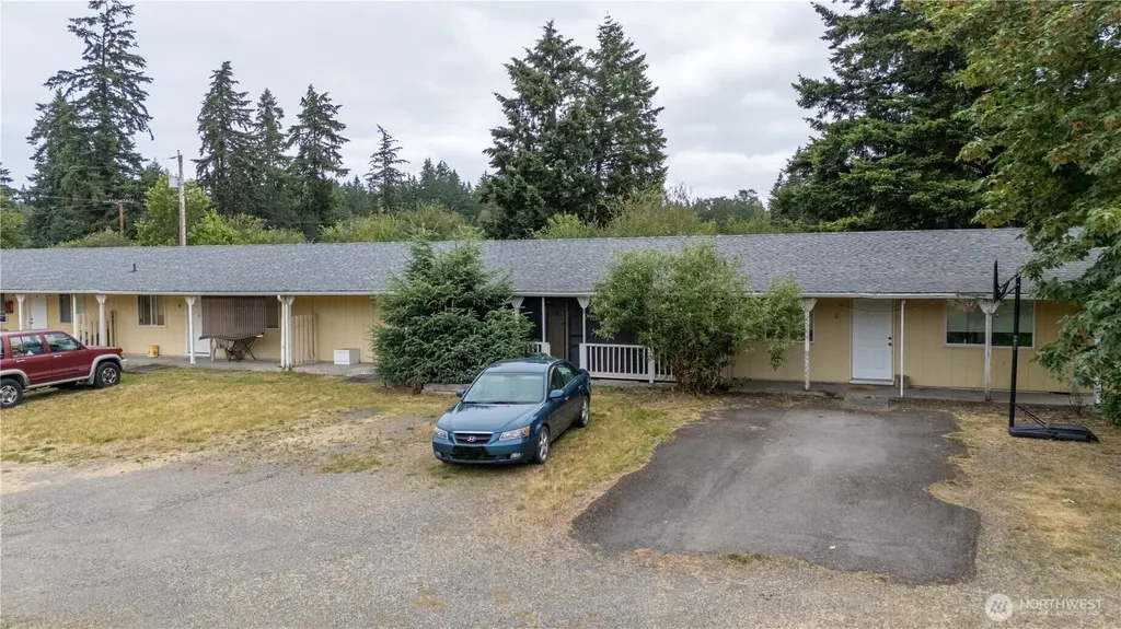 9112 336th Street S Roy WA 98580