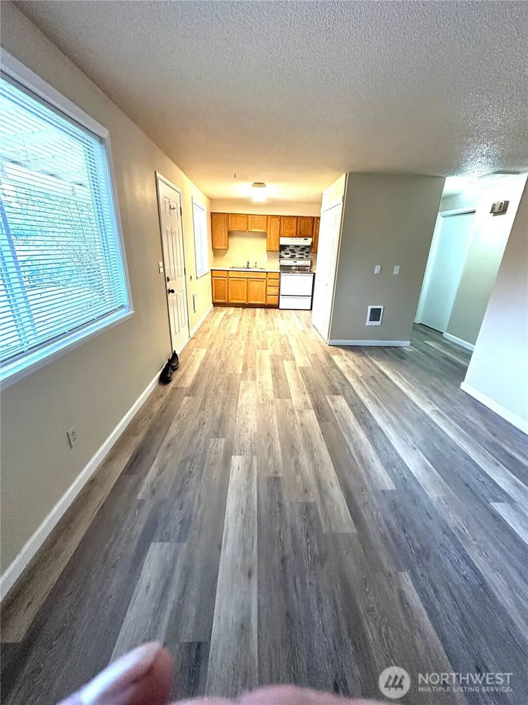 9112 336th Street S Roy WA 98580