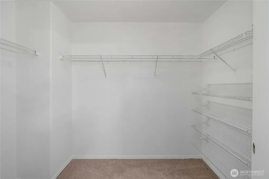 19514 104th Avenue E Graham WA 98338