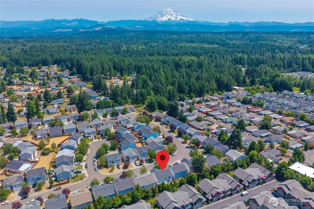 19514 104th Avenue E Graham WA 98338