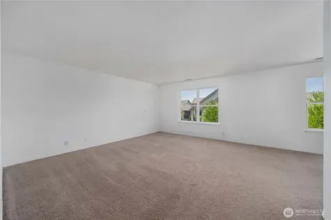 19514 104th Avenue E Graham WA 98338