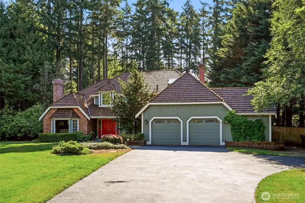 14326 17th Avenue NE Redmond WA 98052