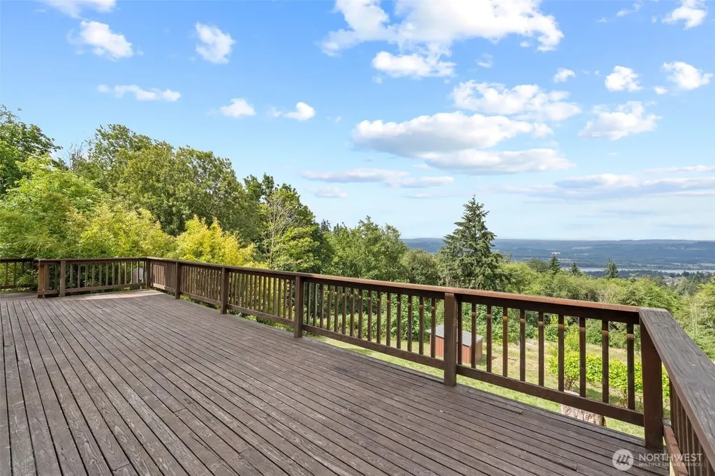 4955 Green Mountain Road Kalama WA 98625