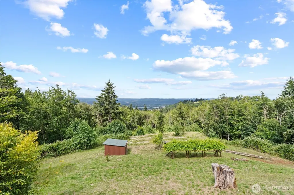 4955 Green Mountain Road Kalama WA 98625