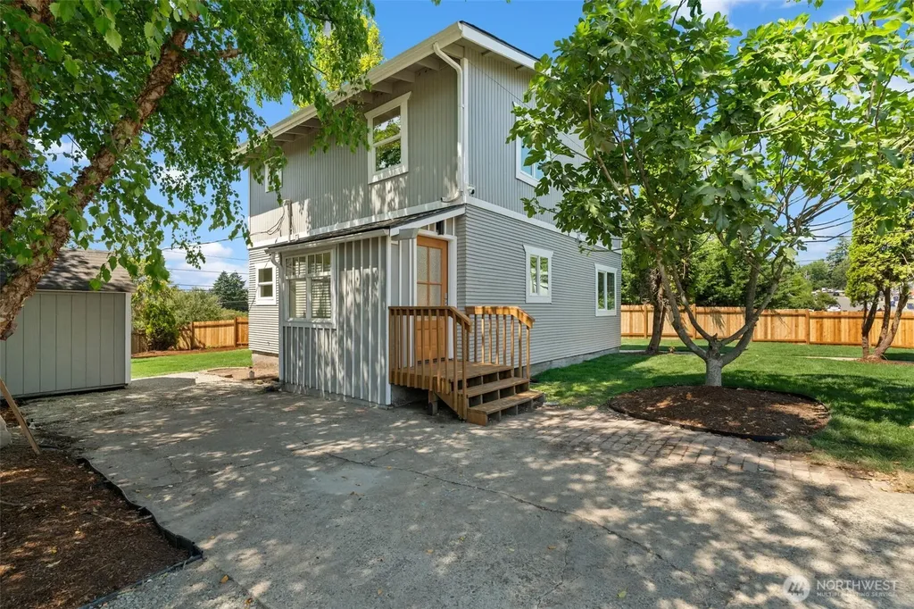 5302 S Trafton Street Tacoma WA 98409