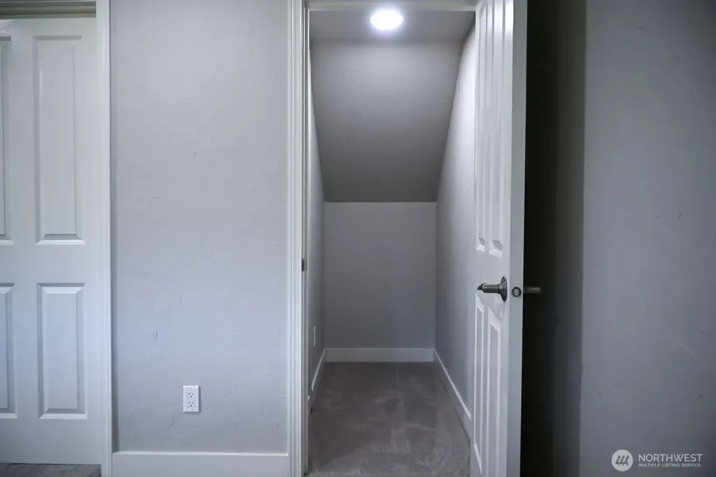 1012 Campbell Avenue Port Angeles WA 98362