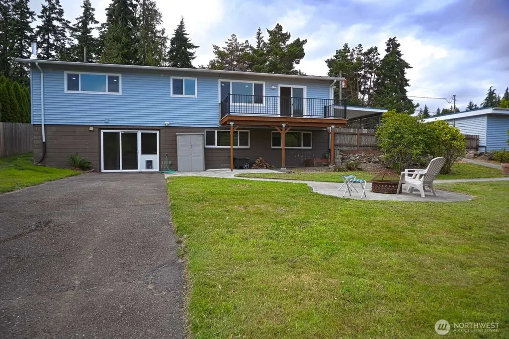 1012 Campbell Avenue Port Angeles WA 98362